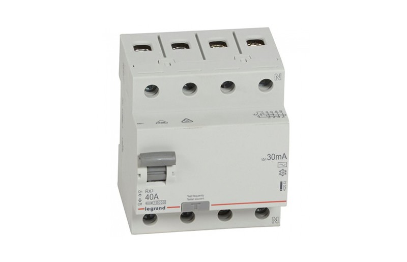 Interruptor diferencial / 12V/10A / EHD / LS PLUS 70 / LS PLUS 80 / LS PLUS  90 / TRG750 / 40031156