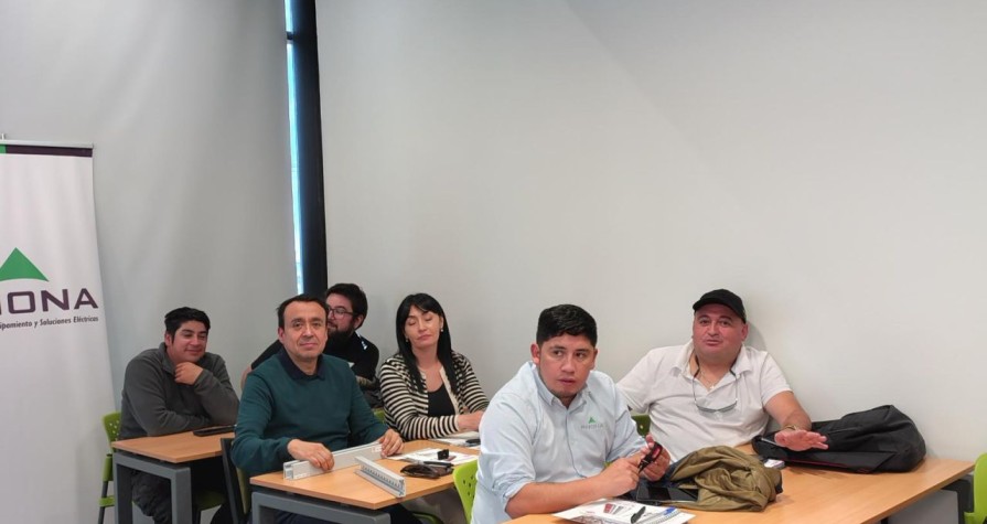 Charla técnica en nuestra sucursal de Puerto Montt junto a Unex Group