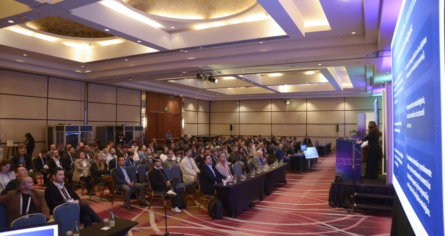 RHONA participó en Minería Digital 2025 de Gecamin junto a MR