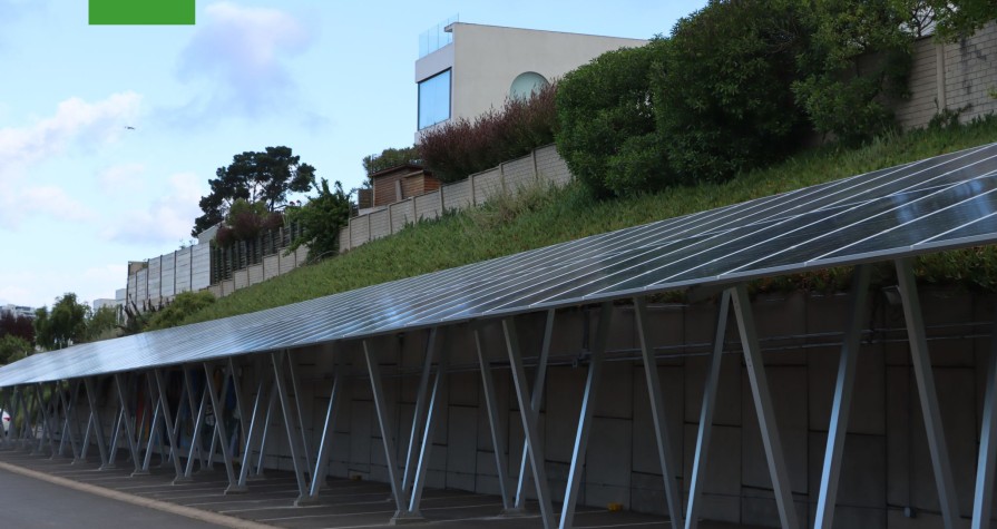 RHONA desarrolla proyecto fotovoltaico con carports solares para generación de energía limpia